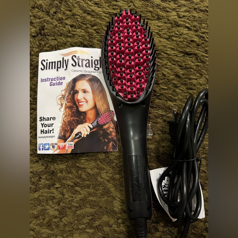 Simply Straight Ceramic Hair Straightening Brush - Black and Pink
